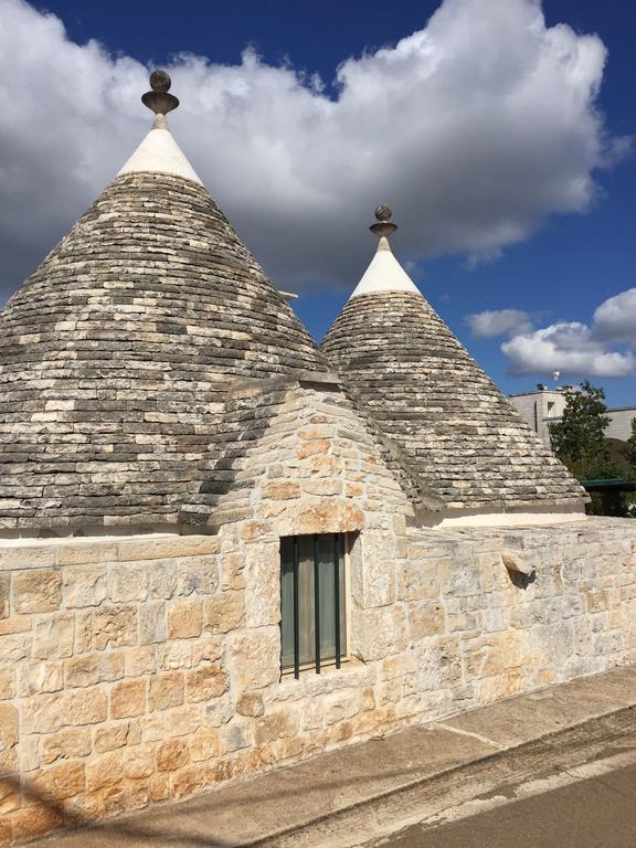 Gasthaus Trulli Di Pozzomasiello Locorotondo Exterior foto