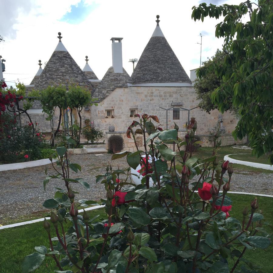 Gasthaus Trulli Di Pozzomasiello Locorotondo Exterior foto