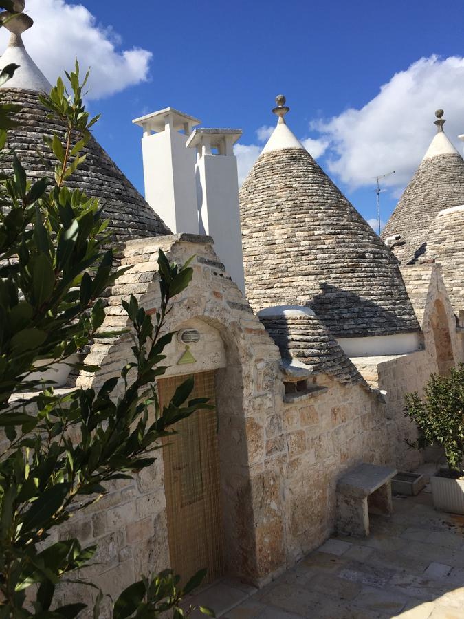 Gasthaus Trulli Di Pozzomasiello Locorotondo Exterior foto